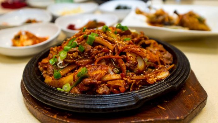 5 Kuliner Babi khas Korea, Ada Babi Panggang dan Sup Tulang Babi