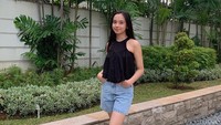 Pertama kali dikenal luas namanya lewat ajang pencarian bakat Indonesian Idol. Kini nama Lyodra Ginting sudah terkenal sebagai penyanyi muda bertalenta. Foto: Instagram @lyodraofficial