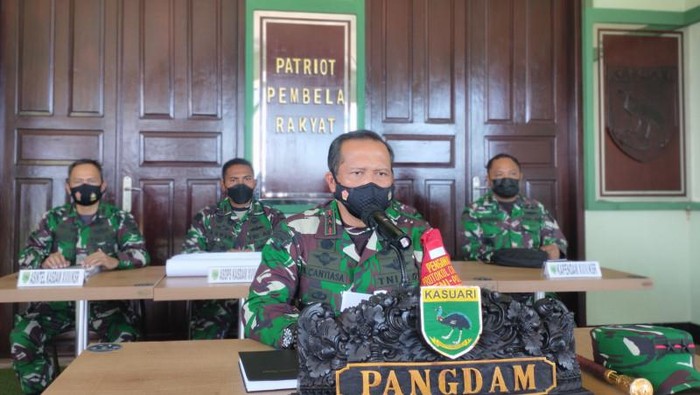 Panglima Kodam XVIII/Kasuari Mayor Jenderal TNI I Nyoman Cantiasa