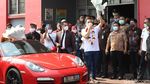 Saipul Jamil Bebas Dijemput Porsche