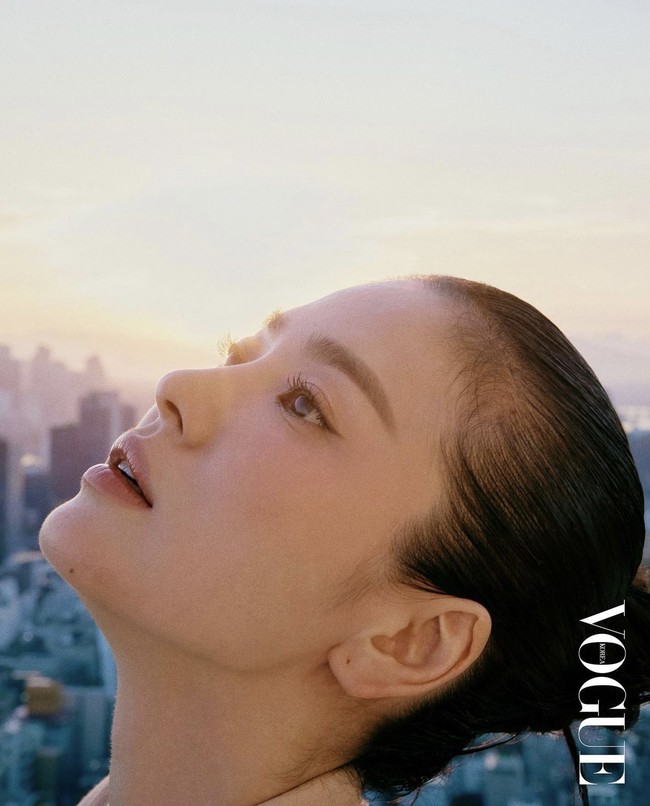 Setelah hiatus selama tiga tahun, Song Hye Kyo akan membintangi dua drama Korea terbaru. Now We Are Breaking Up yang dibintangi bersama Jang Ki Yong akan lebih dulu tayang pada November 2021. Foto: dok. Instagram kyo1122