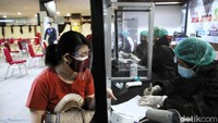 Dalam sehari kuota vaksin mencapai 1000 dosis.