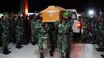 4 TNI yang Gugur Diserang KST Disemayamkan di Makorem Sorong