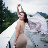 Semenjak membintangi karakter Andin dalam sinetron Ikatan Cinta, nama Amanda Manopo semakin banyak dikenal dan digemari. Memiliki wajah yang cantik dan tubuh ideal, tak heran jika Amanda Manopo seringkali menjadi sorotan. Foto: Instagram/amandamanopo
