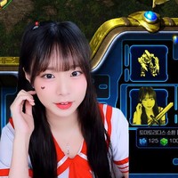 Hal itu tentu tidak salah karena dalam foto tangkapan layar yang beredar, BJ Tomato terlihat cantik dan manis seperti imejnya selama ini.Foto: Instagram @hide_on_tomato