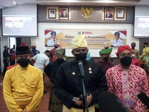 Bobby Nasution Wajibkan ASN Pemko Medan Pakai Baju Adat Tiap Jumat