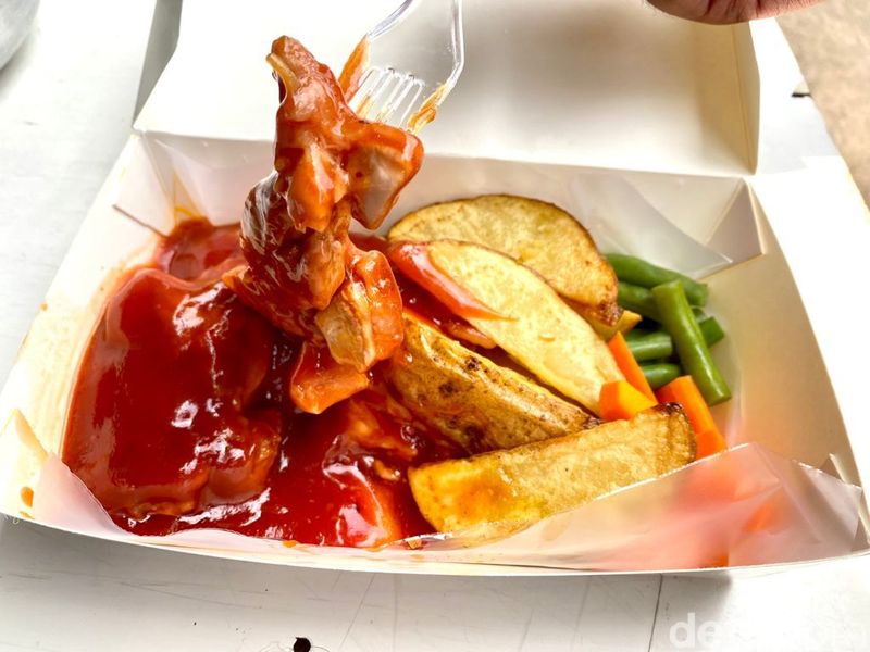 Chicken Steak Pak Madi: Empuk Juicy Chicken Steak buatan Mantan Chef Pejabat