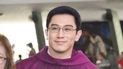 7 Potret Pastor Ganteng yang Viral, Pesonanya bak Artis Bikin Terpana