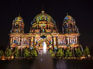 Gelar Festival of Light, Berlin Soroti Isu Lingkungan