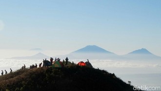 Viral Sejoli Pendaki Kepergok Mesum di Gunung Prau, Sempat Terjadi Cekcok