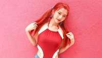 Dia merilis album solo berjudul Hello belum lama ini yang berisi remake dari lagu-lagu Korea populer. (Foto: dok. Instagram @_imyour_joy)  