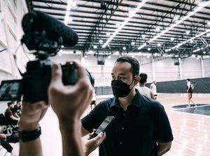 IBL 2022: Junas Miradiarsyah Puji Keseriusan Dewa United Surabaya