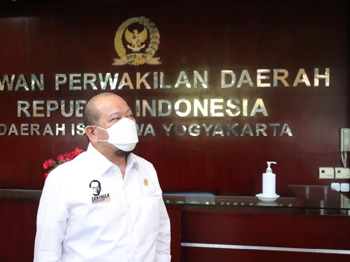 Ketua DPD RI LaNyalla Mattalitti