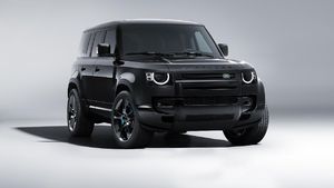 Elegan dan Gahar, Wujud Land Rover Edisi Spesial James Bond Cuma Ada 300 Unit