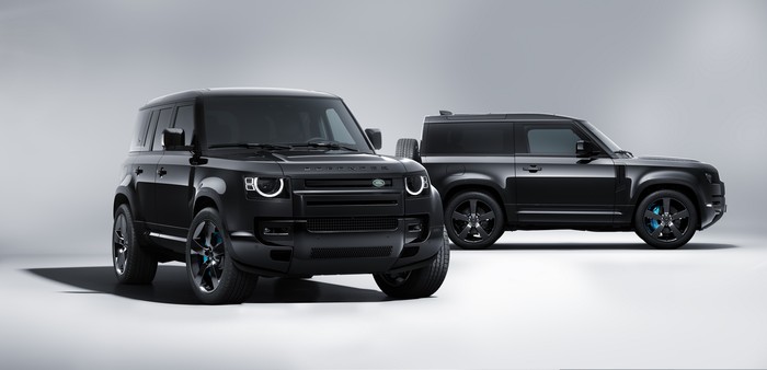 Land Rover Edisi Spesial James Bond