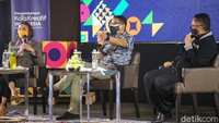 Menurutnya, ini adalah rangkaian pengembangan KaTa Kreatif Indonesia ini, Kemenparekraf/Baparekraf menyelenggarakan kegiatan Workshop Peningkatan Inovasi dan Kewirausahaan sebagai bentuk fasilitasi pengembangan potensi ekonomi kreatif, sebagaimana yang akan dilaksanakan di 25 Kabupaten/Kota. Pada Hari Jumat, akan digelar di Kota Administrasi Jakarta Barat.