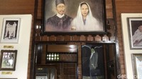 Berkunjung ke Museum Buya Hamka membuat Sandiaga teringat masa lalu, tepatnya saat dia masih kecil. Saya waktu kecil lihat beliau ceramah di Masjid Al Azhar, kata Sandi kepada wartawan. 