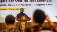 Program pendidikan setingkat pascasarjana atau magister yang pertama dibuka di Indonesia tersebut sebagai bentuk program pengembangan SDM guna mendukung peningkatan kualitas pegawai OJK.