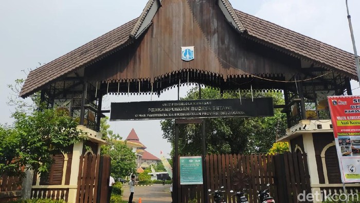 Perkampungan Budaya Betawi