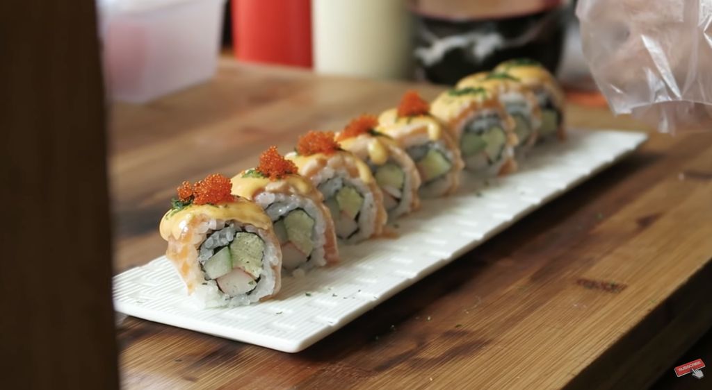 Pernah Kerja di Luar Negeri, 5 Mantan Chef Ini Sekarang Jualan Nasgor hingga Sushi