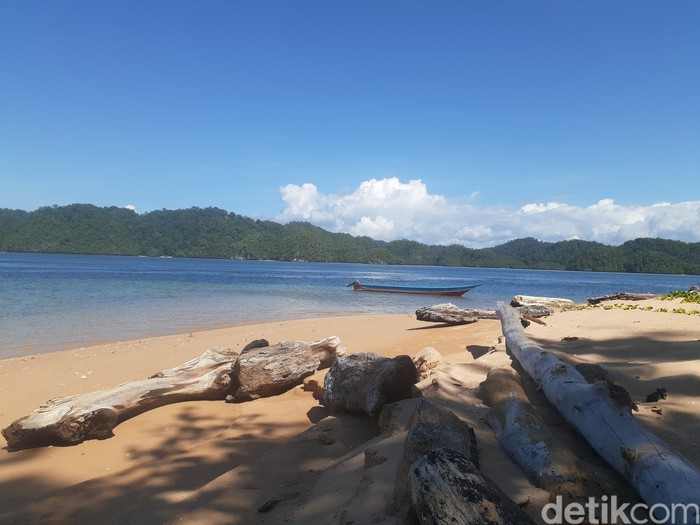 Pulau Ugar di Papua