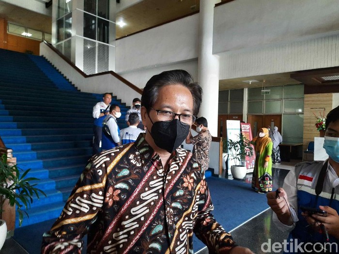 Rektor ITS Prof Mochamad Ashari