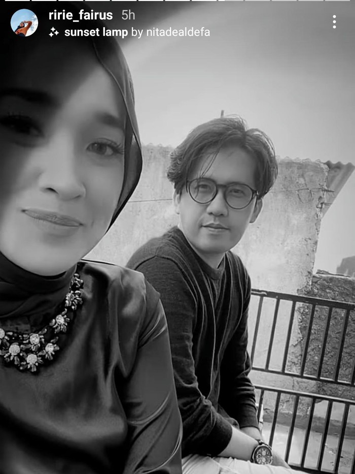 Ayus Sabyan dan mantan istri