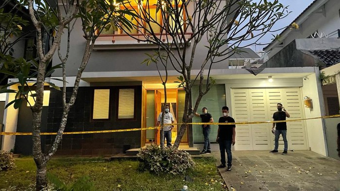 Rumah mewah di Karawaci, Tangerang dijadikan pabrik sabu oleh 2 WN Iran (dok.Polres Jakbar)