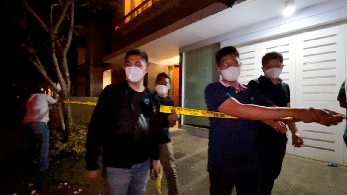 Rumah mewah di Karawaci, Tangerang dijadikan pabrik sabu oleh 2 WN Iran (dok.Polres Jakbar)