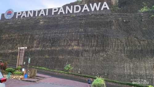 Pantai Pandawa