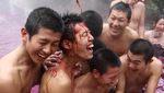 Begini Sensasi Mandi Anggur Merah di Jepang