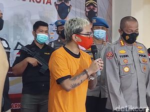 Coki Pardede Segera Bebas, Gas Langsung Tur Stand Up Comedy