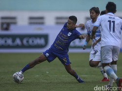 PSIS Semarang menang dramatis 1-0 atas Persela Lamongan pada lanjutan Liga 1 2021. Imran Nahumarury berhasil membungkam Iwan Setiawan dengan kemenangan ini.