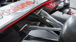 Mobil Balap F1 McLaren Dilelang!