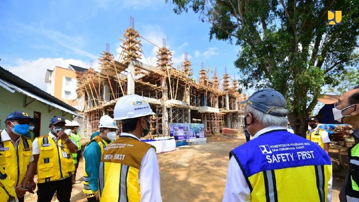 Rumah susun (Rusun) mahasiswa Universitas Lampung Rumah susun (Rusun) mahasiswa Universitas Lampung