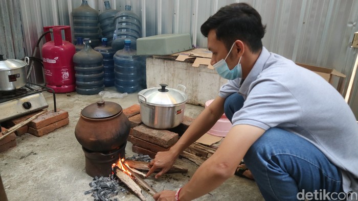 Soto Gentong khas Kudus Soto Gentong khas Kudus, Jawa Tengah yang Sedap untuk Sarapan
