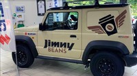 Menggunakan basis dari Jimny LCV (Light Commercial Vehicle) atau mobil niaga, Suzuki Jimny disulap menjadi kedai kopi berjalan. Foto: doc. Suzuki UK