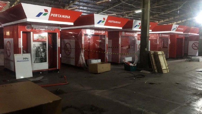 Pertamina menargetkan menjual 10.000 unit Pertashop ke seluruh Indonesia dalam rangka pemerataan BBM. Sampai saat ini jumlah unit Pertashop yang terjual yaitu 2.500 unit.