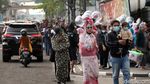 Bandung Level 3, Hantu Turun ke Jalan Asia Afrika