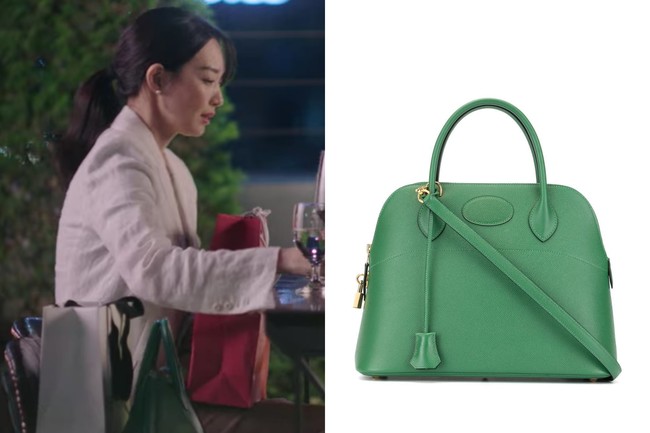 Dalam episode pertama, Shin Min Ah juga mengenakan ‘Bolide 31 Bag’ keluaran Hermes. Harga tas berwarna hijau itu tak kalah fantastis, dan mencapai 8,400 dollar atau sekitar Rp 119,7 juta. Foto: dok. Netflix, dok. Hermes