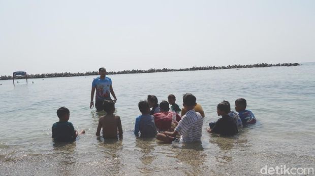 Pulau Untung Jawa