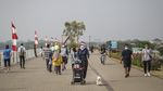 Wisata Olahraga di Pantai Maju
