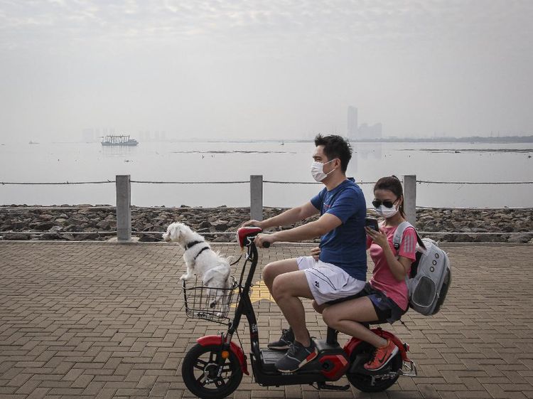 Wisata Olahraga di Pantai Maju