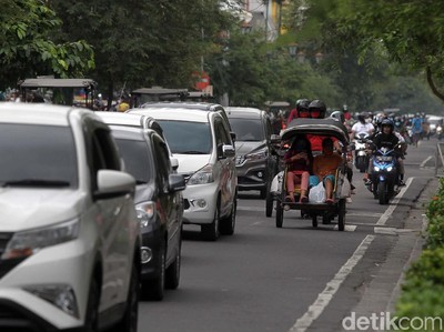 Wisatawan Jakarta Paling Banyak Rental Mobil di Yogyakarta