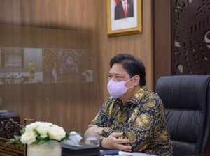 Airlangga: Semua Merek Vaksin Berkhasiat untuk Melindungi Masyarakat