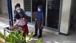 Antusias Banget! Begini Lho Suasana PTM di SLB Karya Mulia