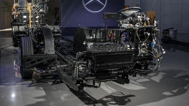 Bus listrik Mercedes-Benz diperkenalkan di Brasil