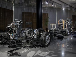 Bus Listrik Mercedes-Benz Diperkenalkan di Brasil, Berjalan Nyaris Tak Bersuara