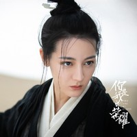 Menurut salah satu juri pemilihan wanita tercantik se-Asia, fotografer high fashion Selina Lexa, Dilraba Dilmurat punya sorot mata lembut dan dalam, juga wajahnya tidak membosankan. Foto: Facebook