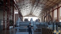 Semua peralatan penggilingan di museum ini kala itu didatangkan dari Eropa